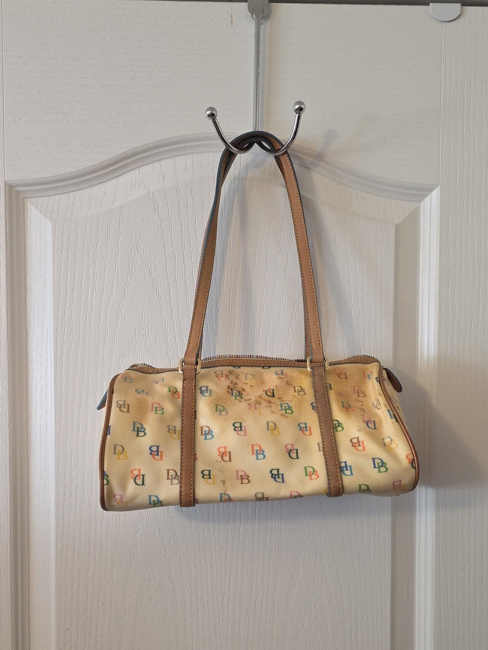 Vintage Dooney & Bourke Multicolor DB Logo Shoulder Bag - Cream